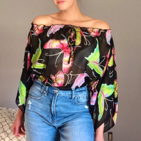 gorgeous boho butterfly top - Picture 2 of 2